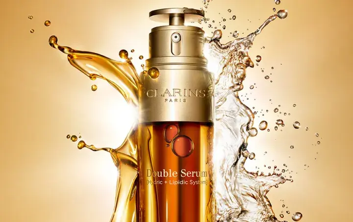 Jak prawidłowo stosować Double Serum Clarins? Poradnik krok po kroku