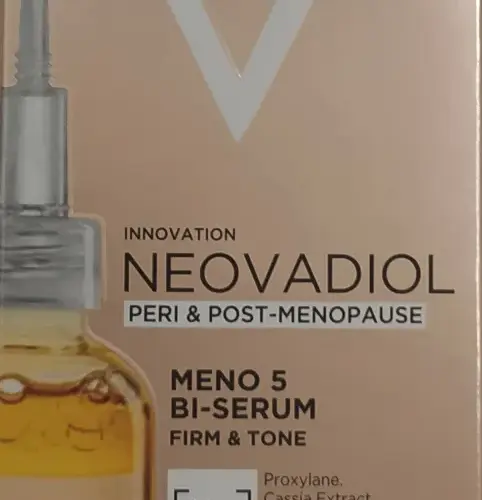 Czy serum przed czy po maseczce? Sekret idealnej pielęgnacji skóry