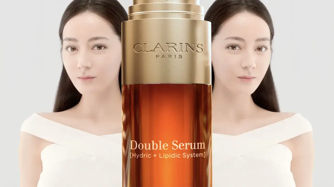 Zdjęcie Jak prawidłowo stosować Double Serum Clarins? Poradnik krok po kroku